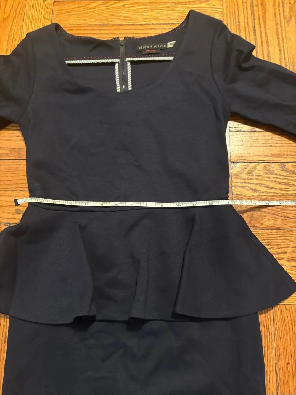 Alice + Olivia Navy Peplum Sheath Dress, stretch, comfy